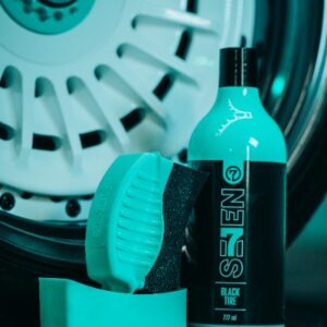 SEVEN Zestaw Bloody wheel 777 + Black Tire 777 + pędzel + aplikator